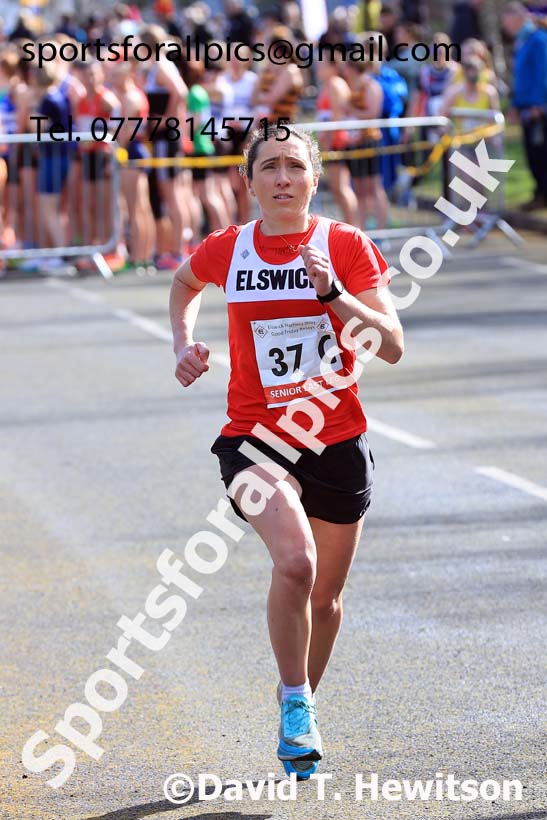 Senior womens 2024 Elswick Harriers Good Friday Relays, Newburn, Newcastle Upon Tyne  Photo: David T. Hewitson/Sports for All Pics